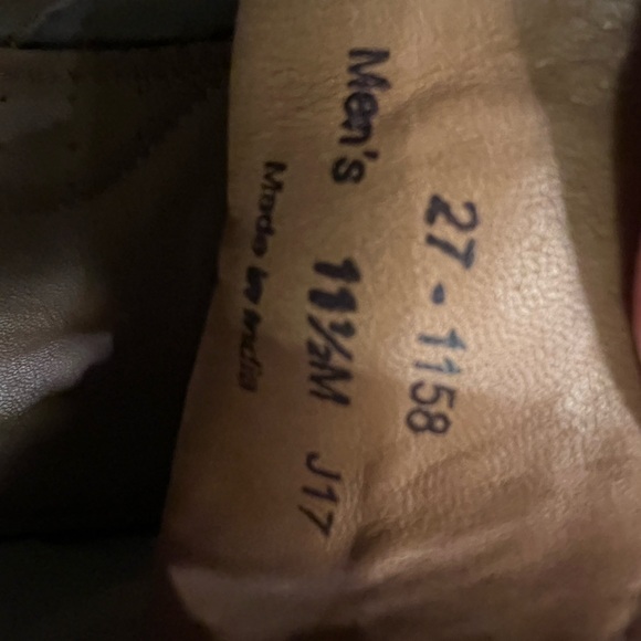 Johnson & Murphy Men’s Lace Up Shoes - Picture 5 of 5